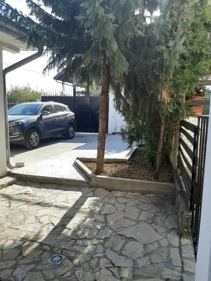 Apartment Queen Belgrado Exterior foto